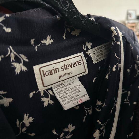 Vintage Navy Floral Cropped Short Sleeve Top Size 12 - Picture 3 of 6